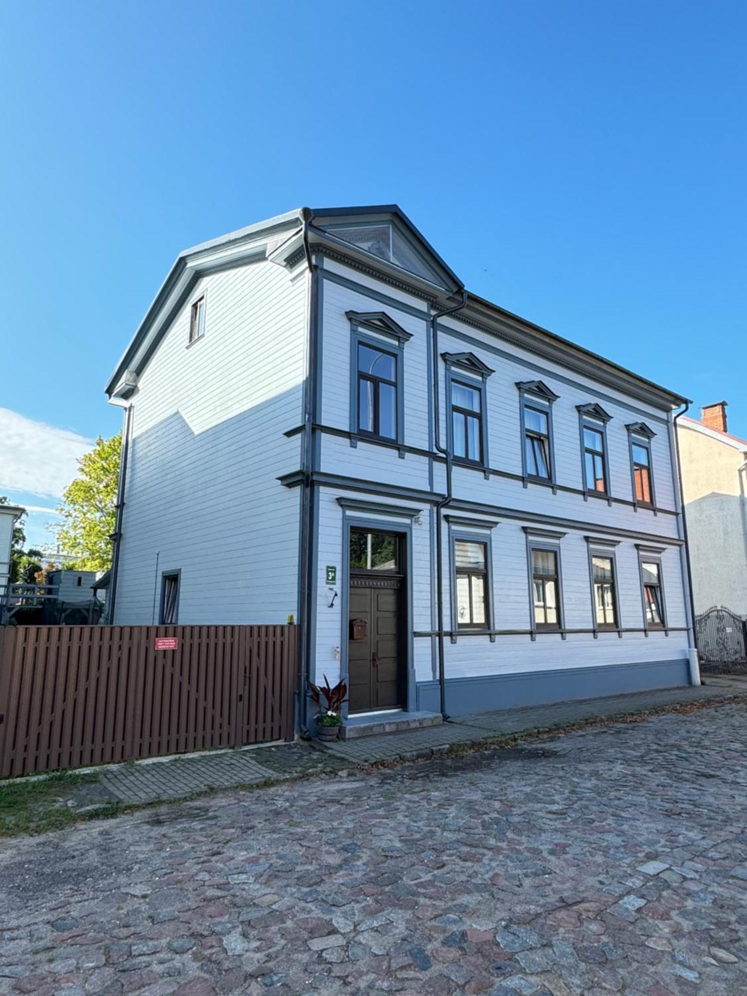 555 Метров До Моря Liepāja Dış mekan fotoğraf